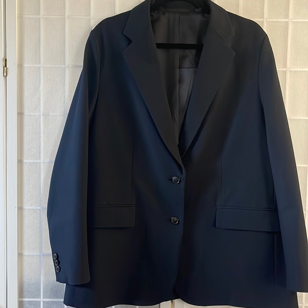 Uniqlo navy blue blazer
